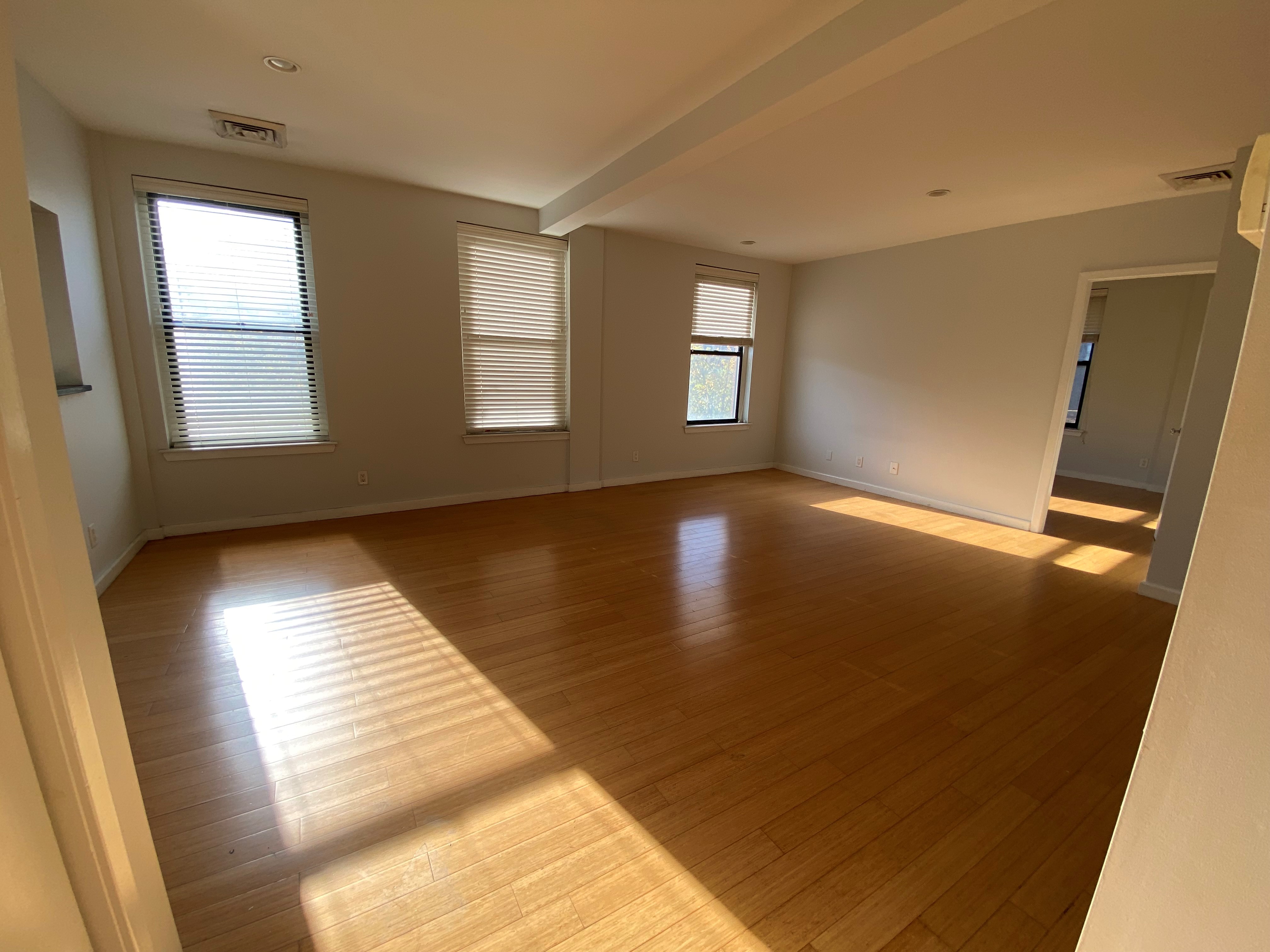 1661 Washington St, South End