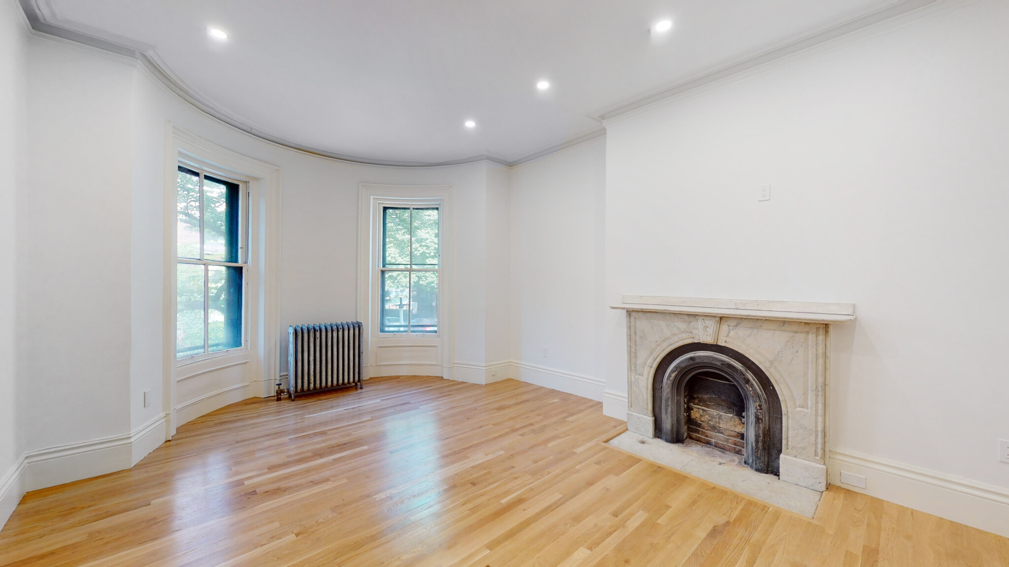 2 Brimmer St, Back Bay