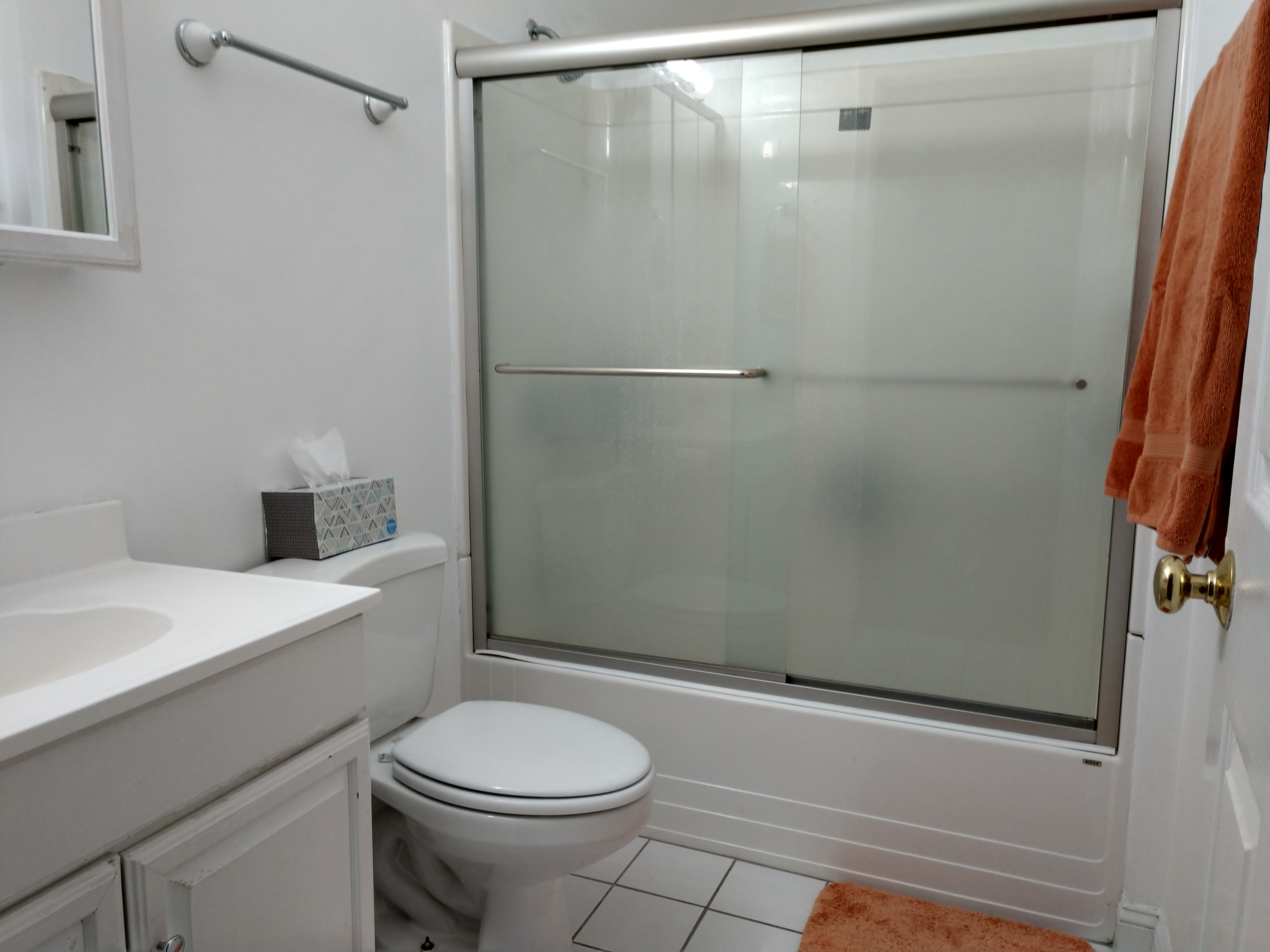 2 Chestnut Hill Ave, Brighton