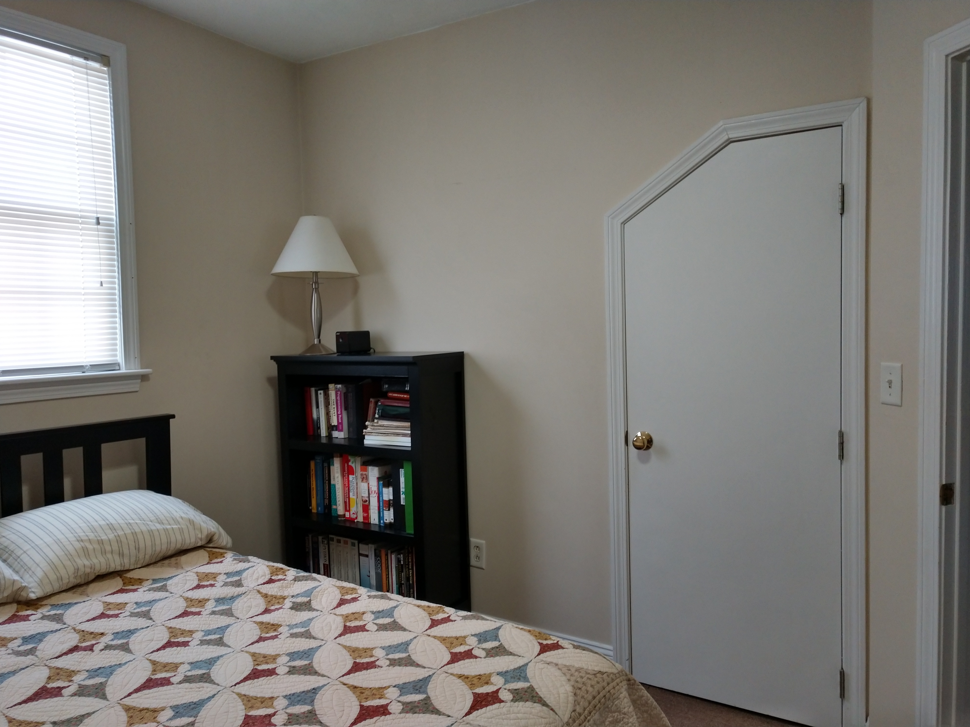 2 Chestnut Hill Ave, Brighton