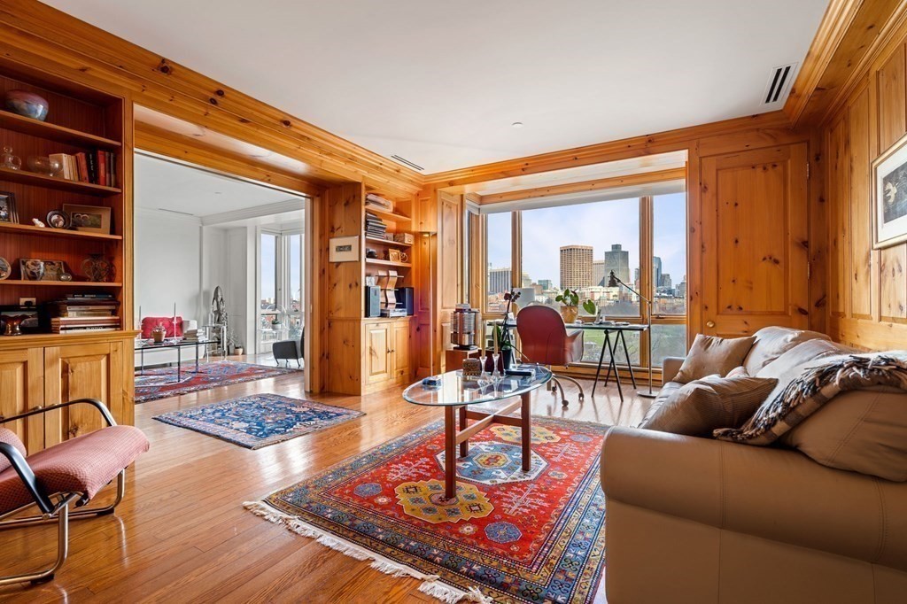 2 Commonwealth Ave, Back Bay