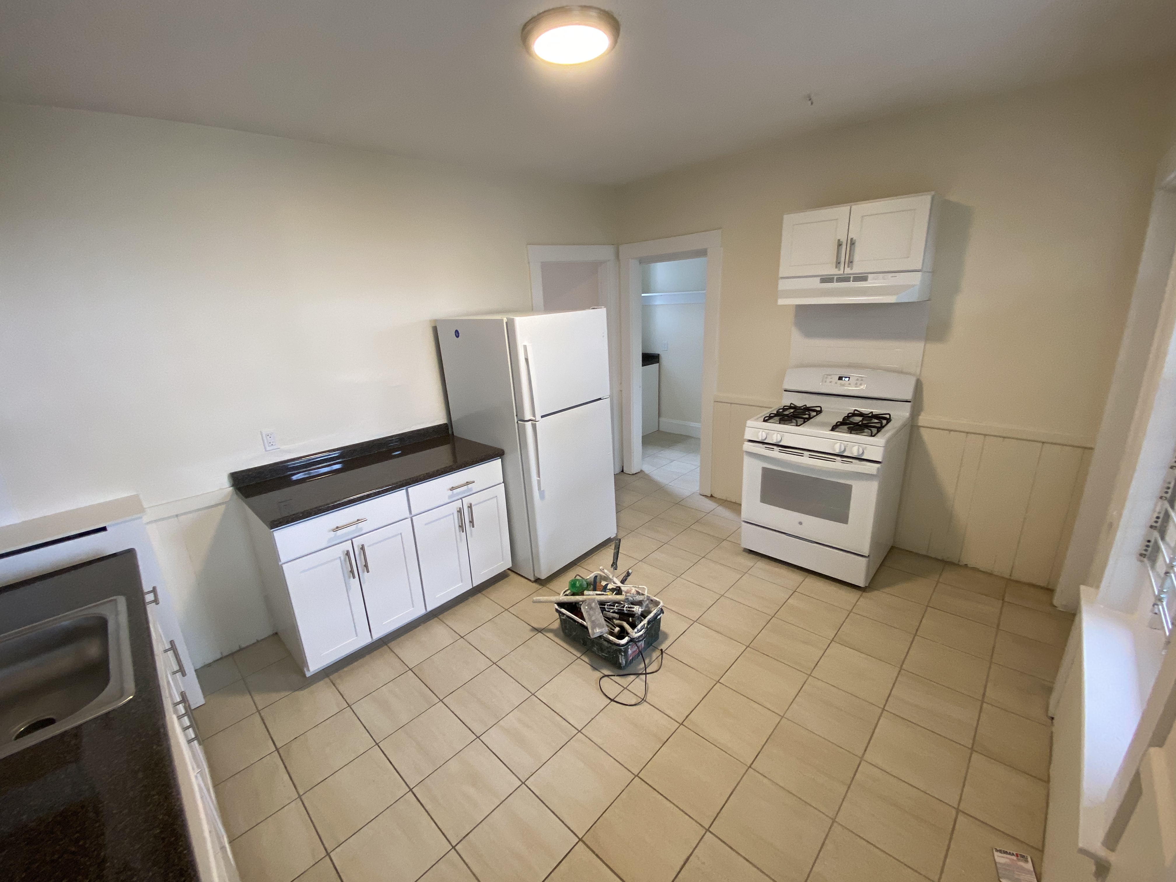 6 Barrows St, Allston