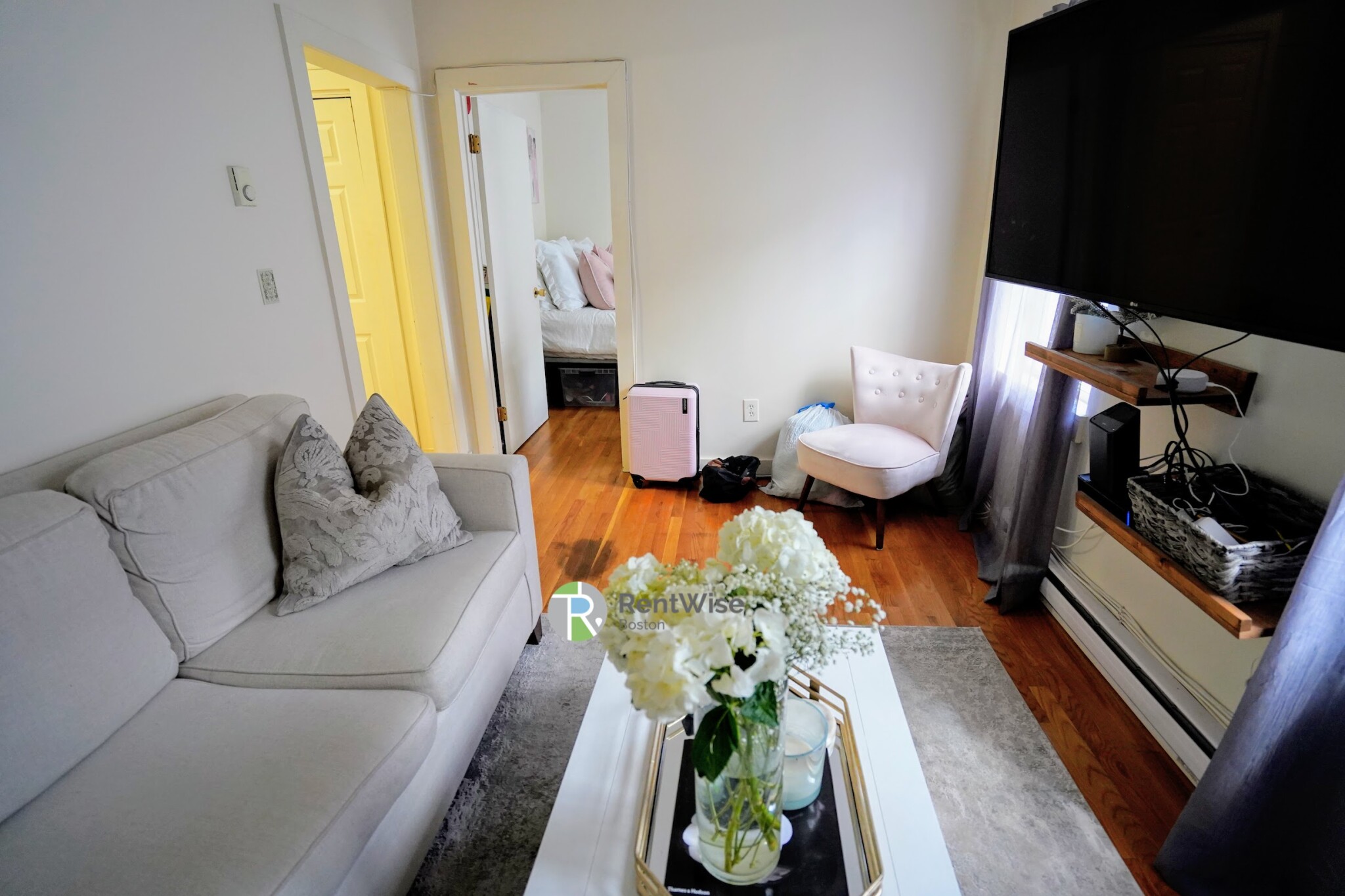 2 Schrepel Pl, South Boston