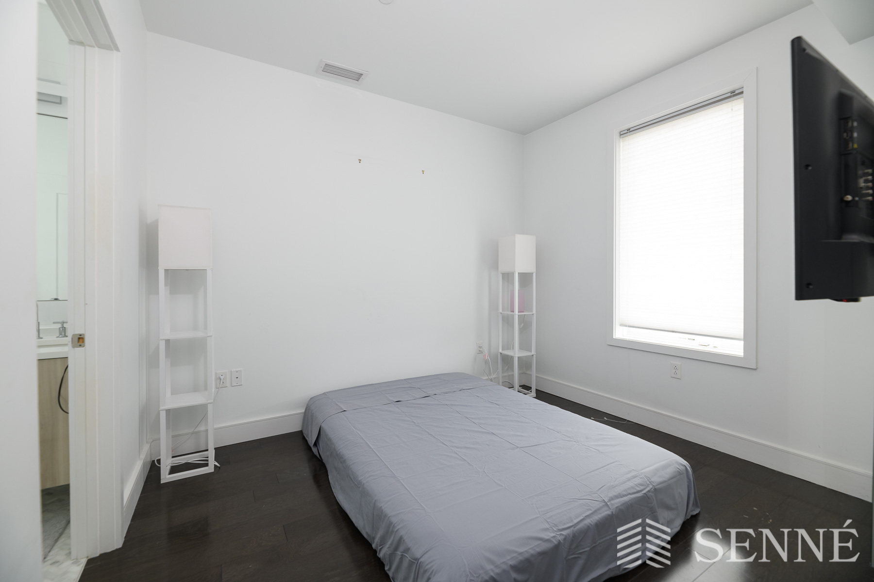 2 6th St, South Boston