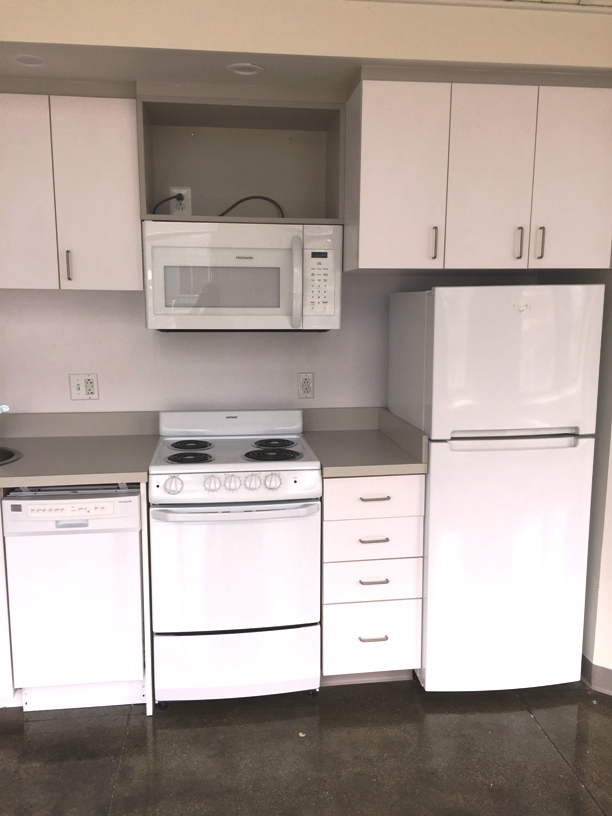 61 Brookline Ave, Fenway