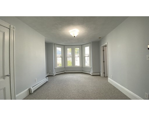 479 Sumner St, East Boston