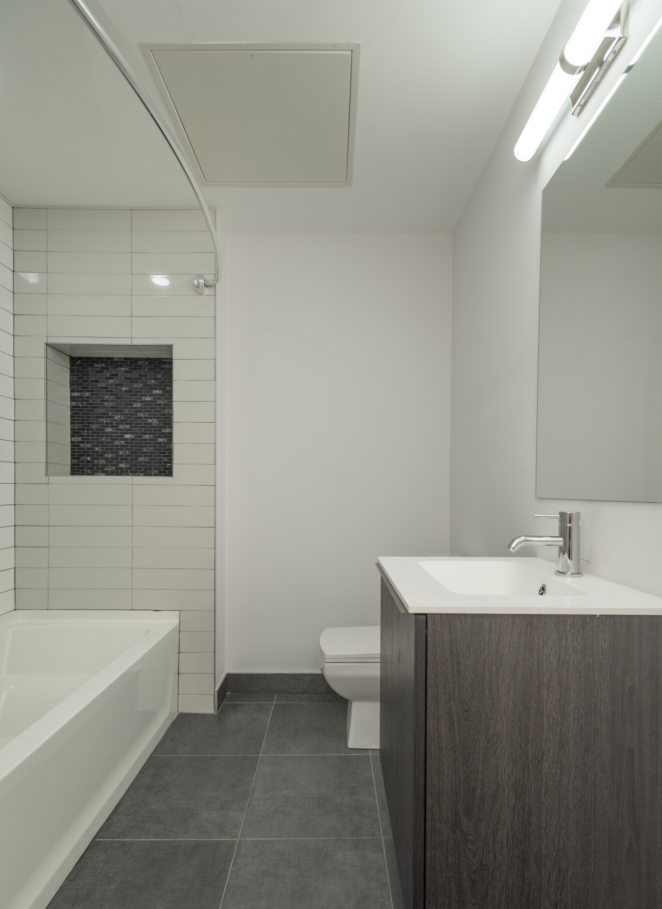 178 Saint Alphonsus St, Mission Hill