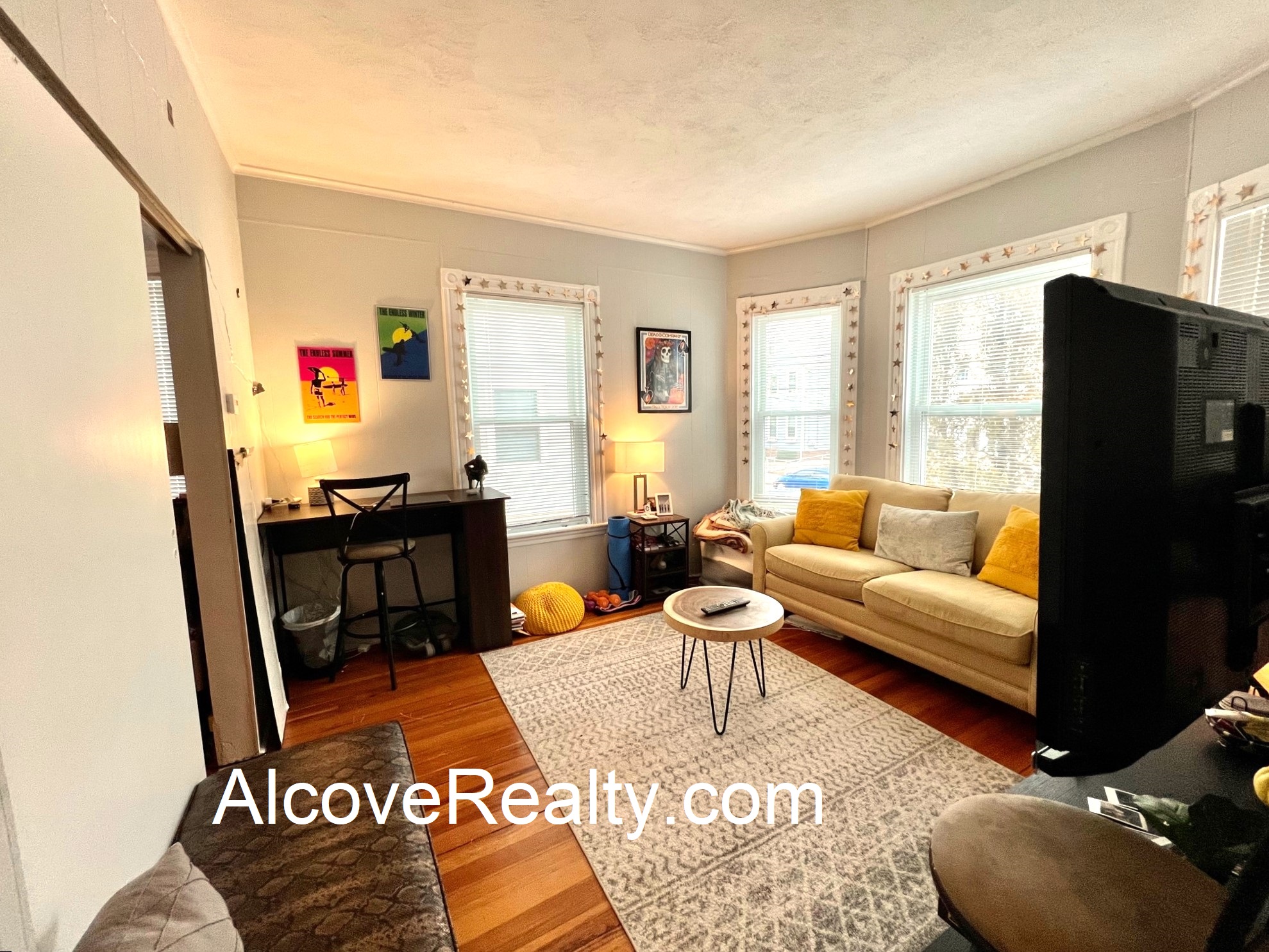 68 Raymond Ave, Teele Square