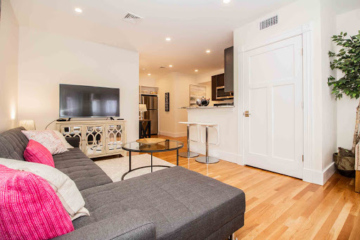 14 Chiswick, Brighton