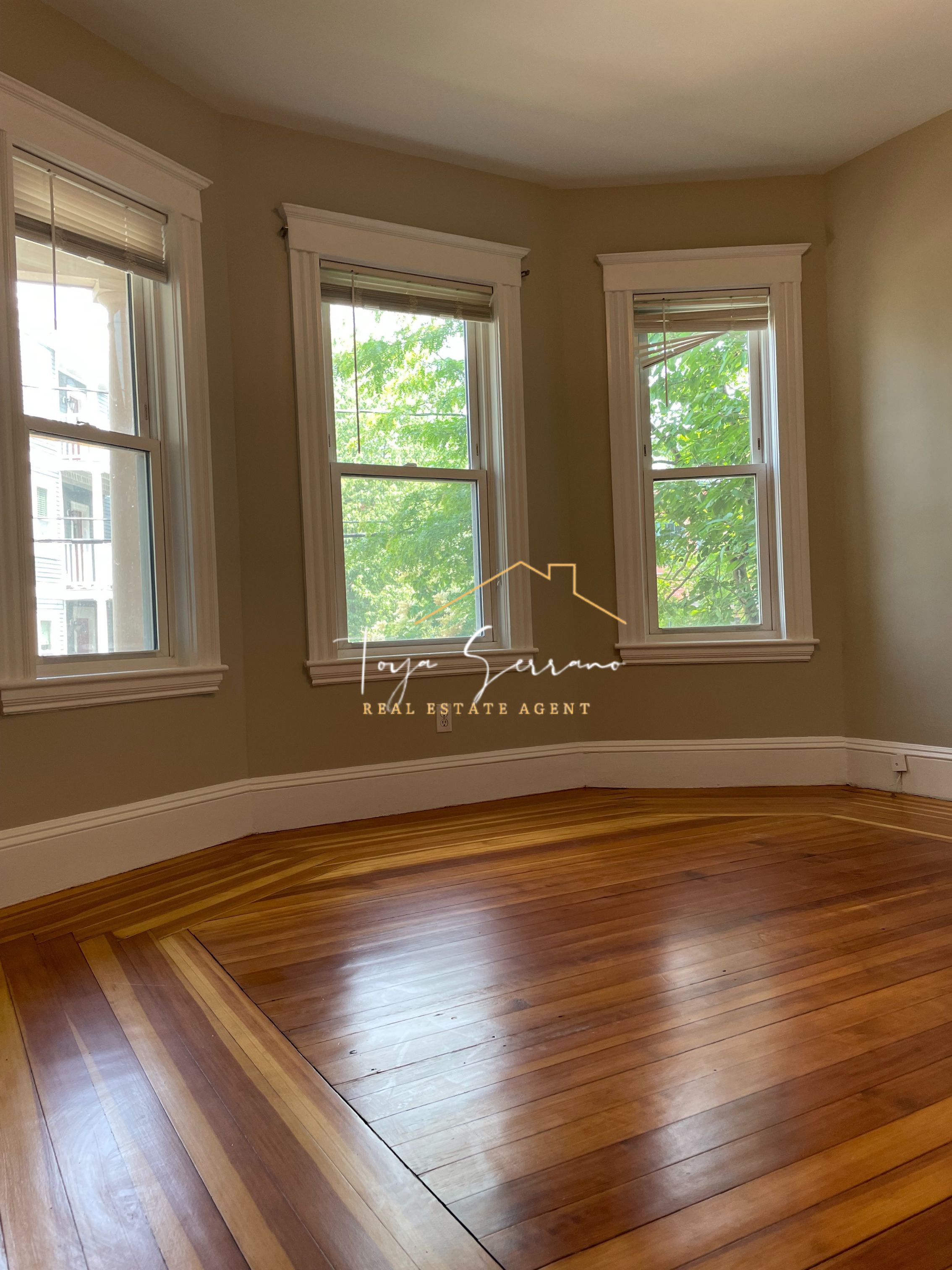 10 Cambridge Ter, Neighborhood Nine