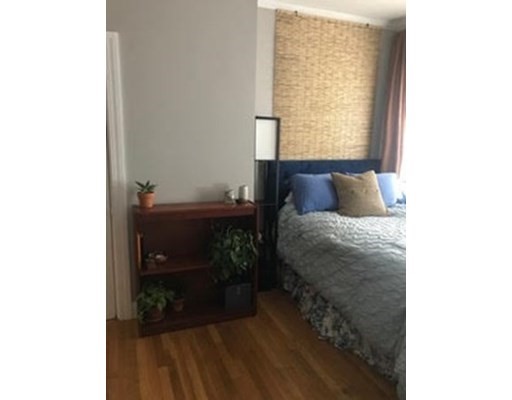 50 Joy St, Beacon Hill