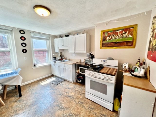 2 Baldwin Pl, North End