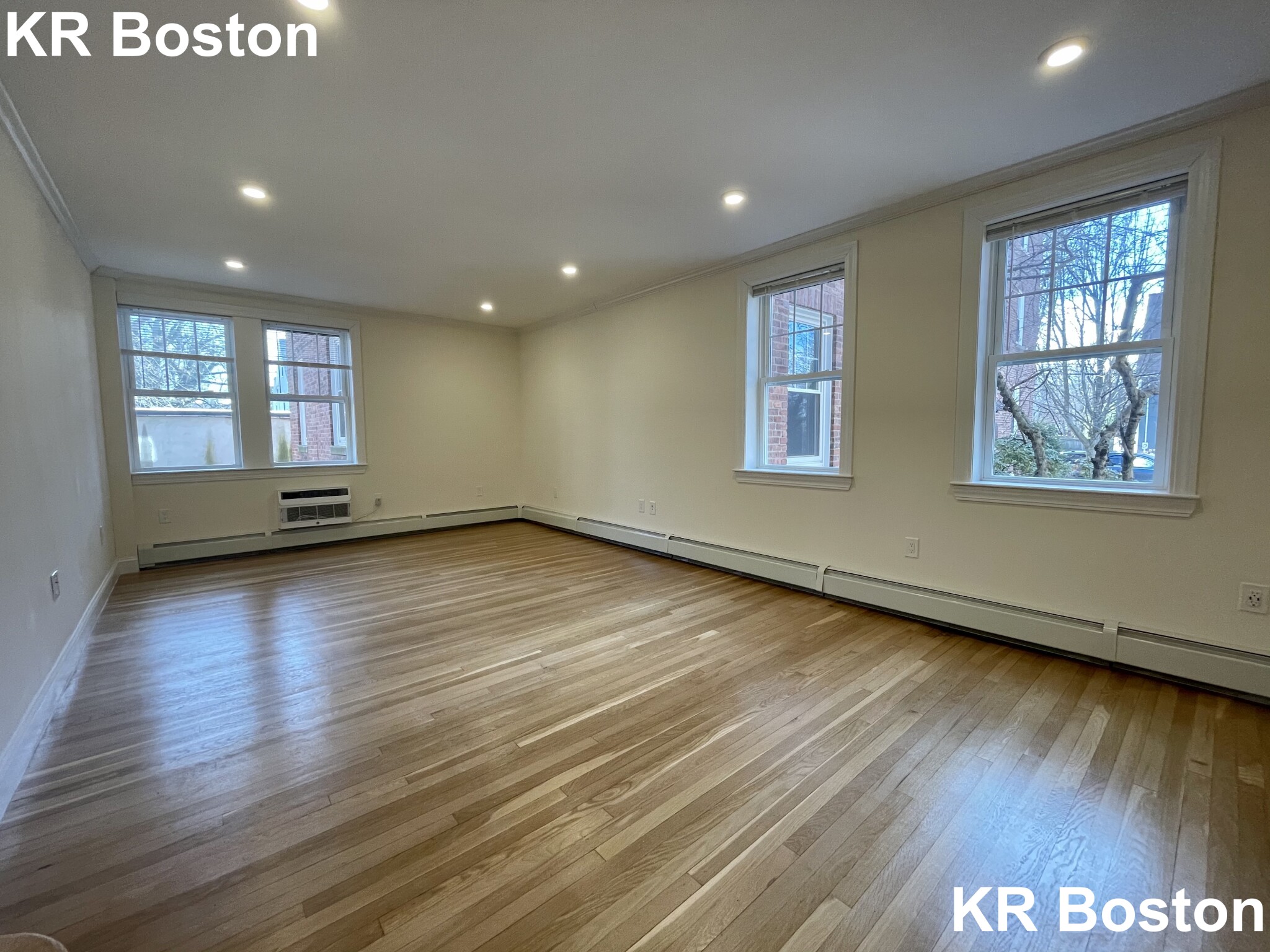 12 Harris St, Coolidge Corner