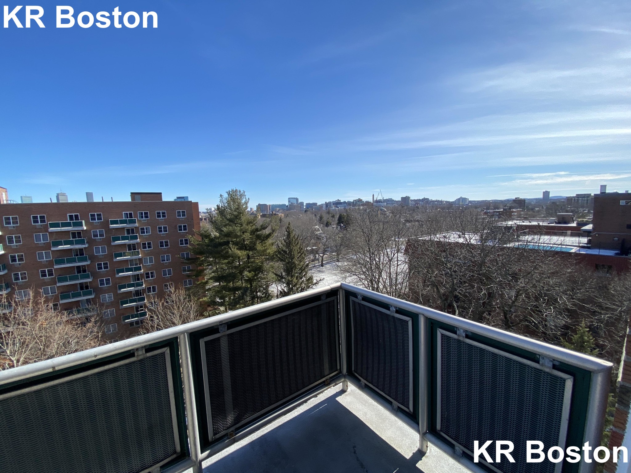 11 Manchester, Coolidge Corner