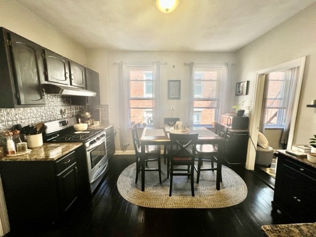 8 Margaret St, North End