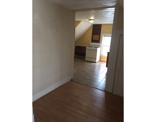 52 Harvest St, Dorchester