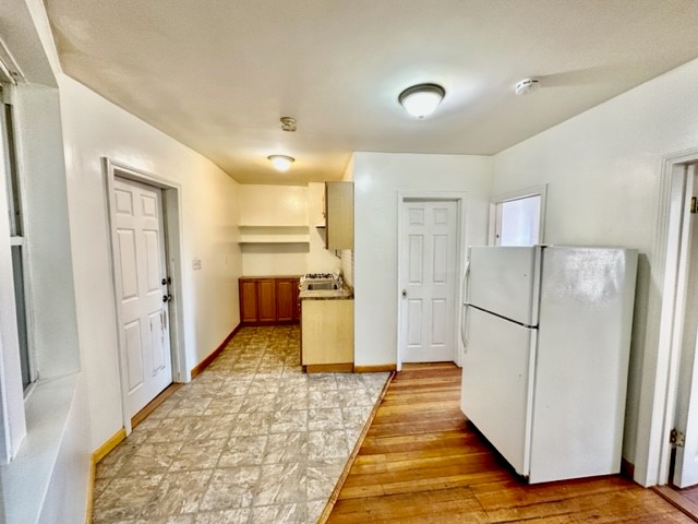 64 Margin St, North End