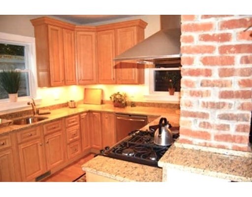 258 Upland Rd, North Cambridge