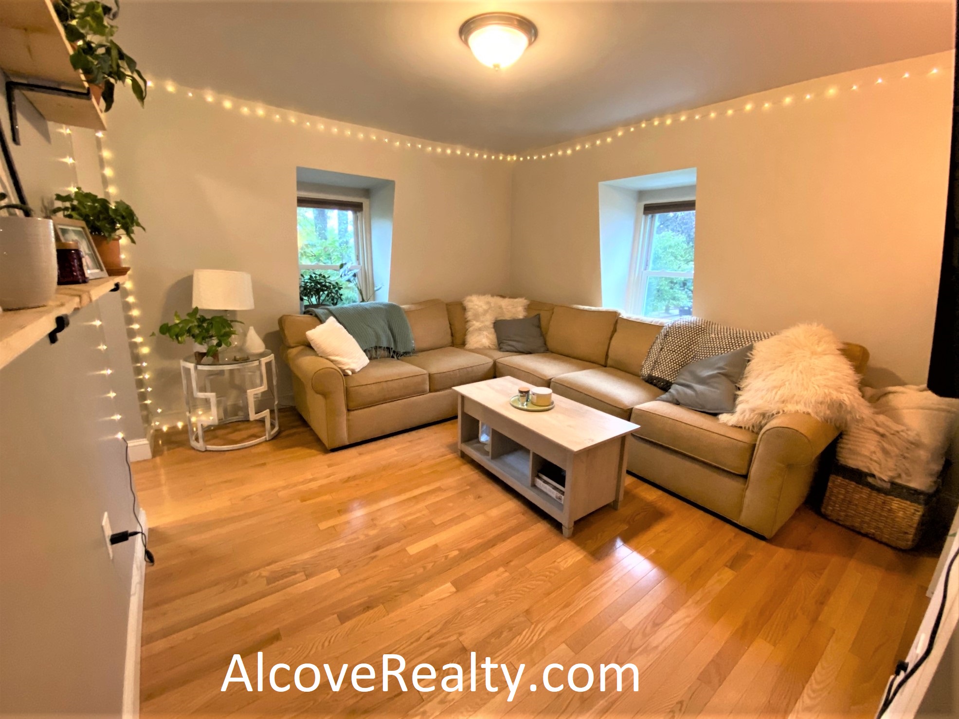 1 Mead St, Davis Square