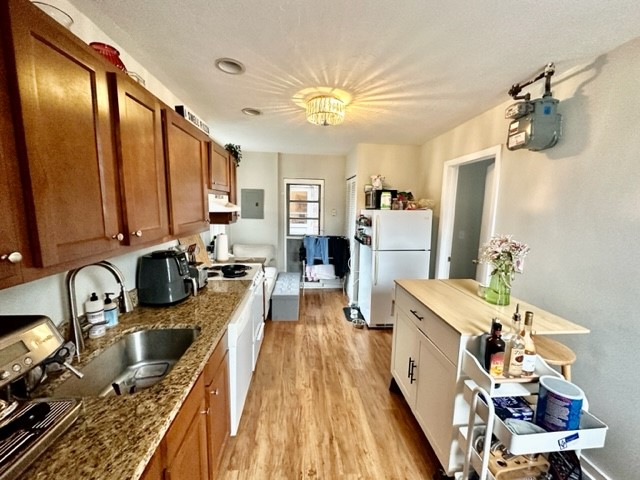 224 Hanover, North End