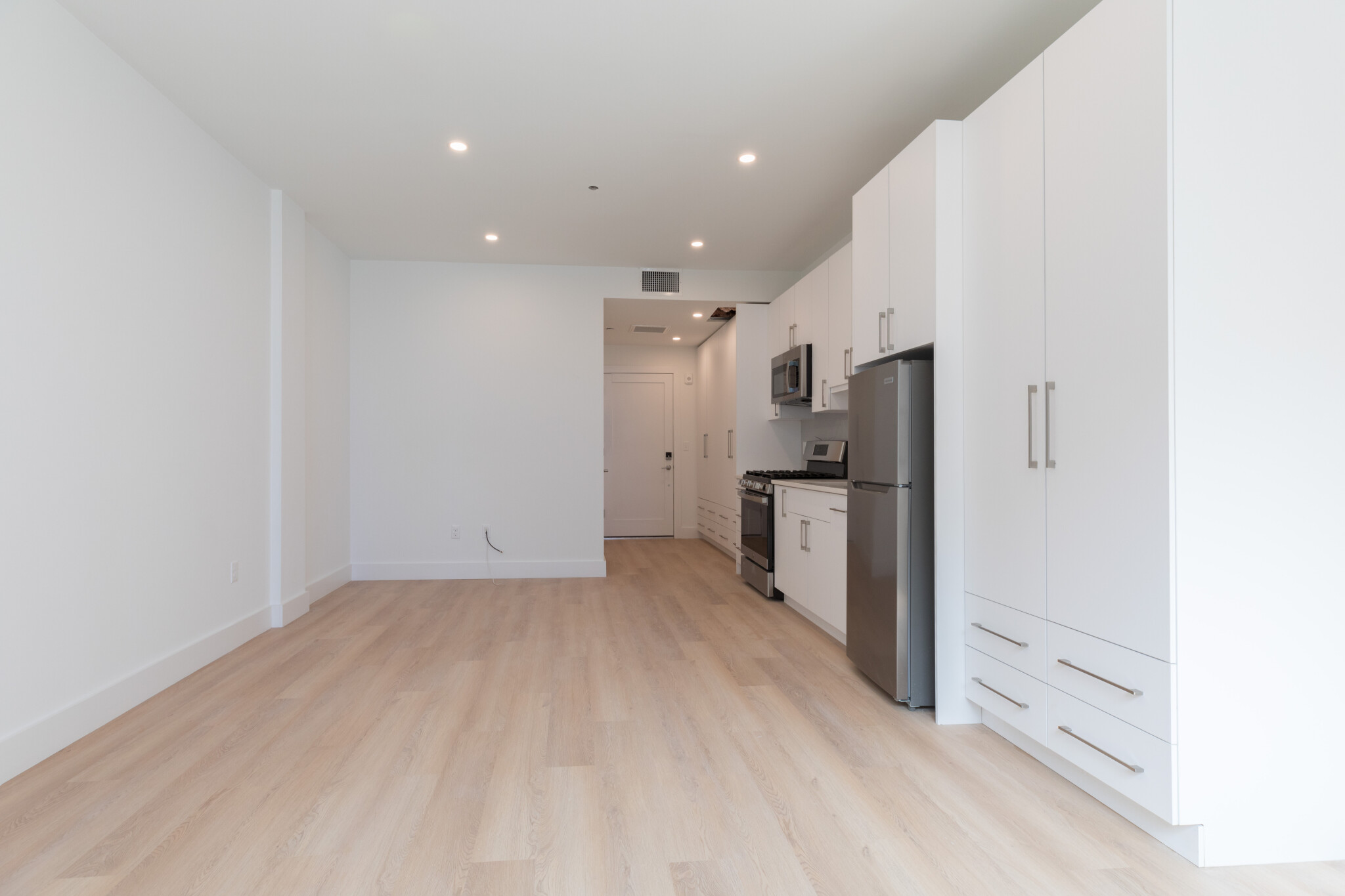 1127 Harrison Ave, South End