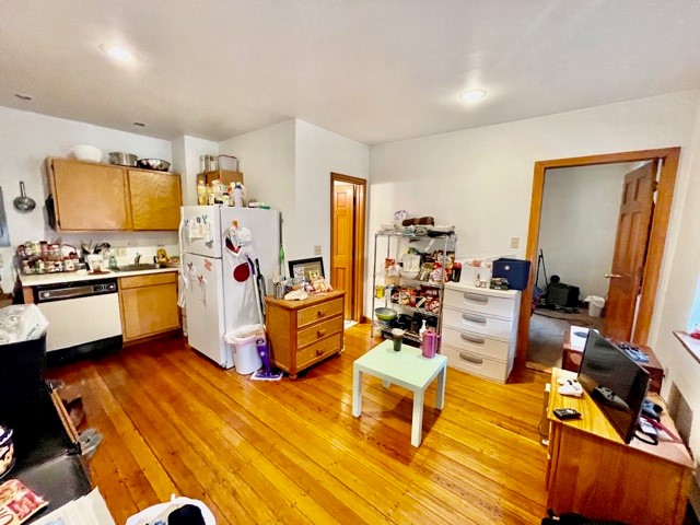 37 Tileston St, North End