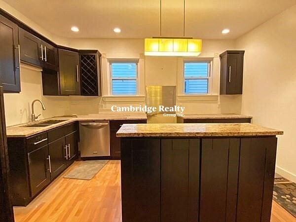 339 Allston St, Cambridgeport