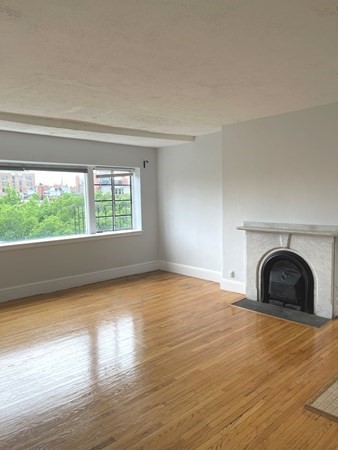 18 Commonwealth Ave, Back Bay