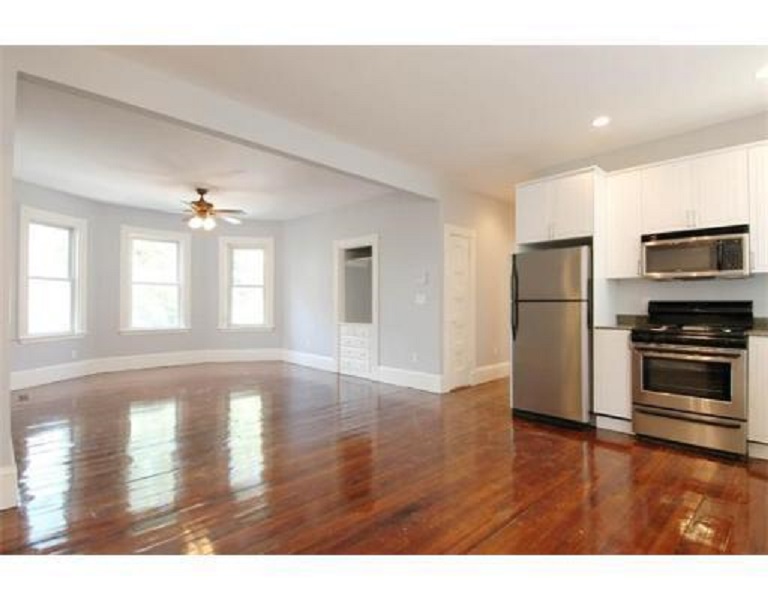 19 Parker Hill Ave, Mission Hill