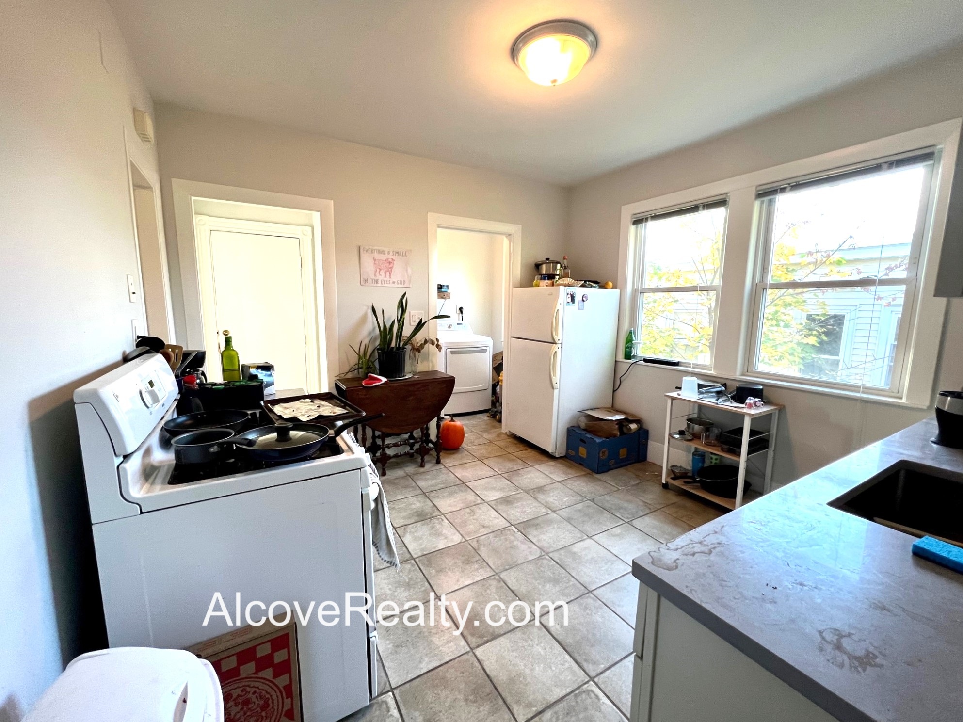 69 Davis Sq, Davis Square