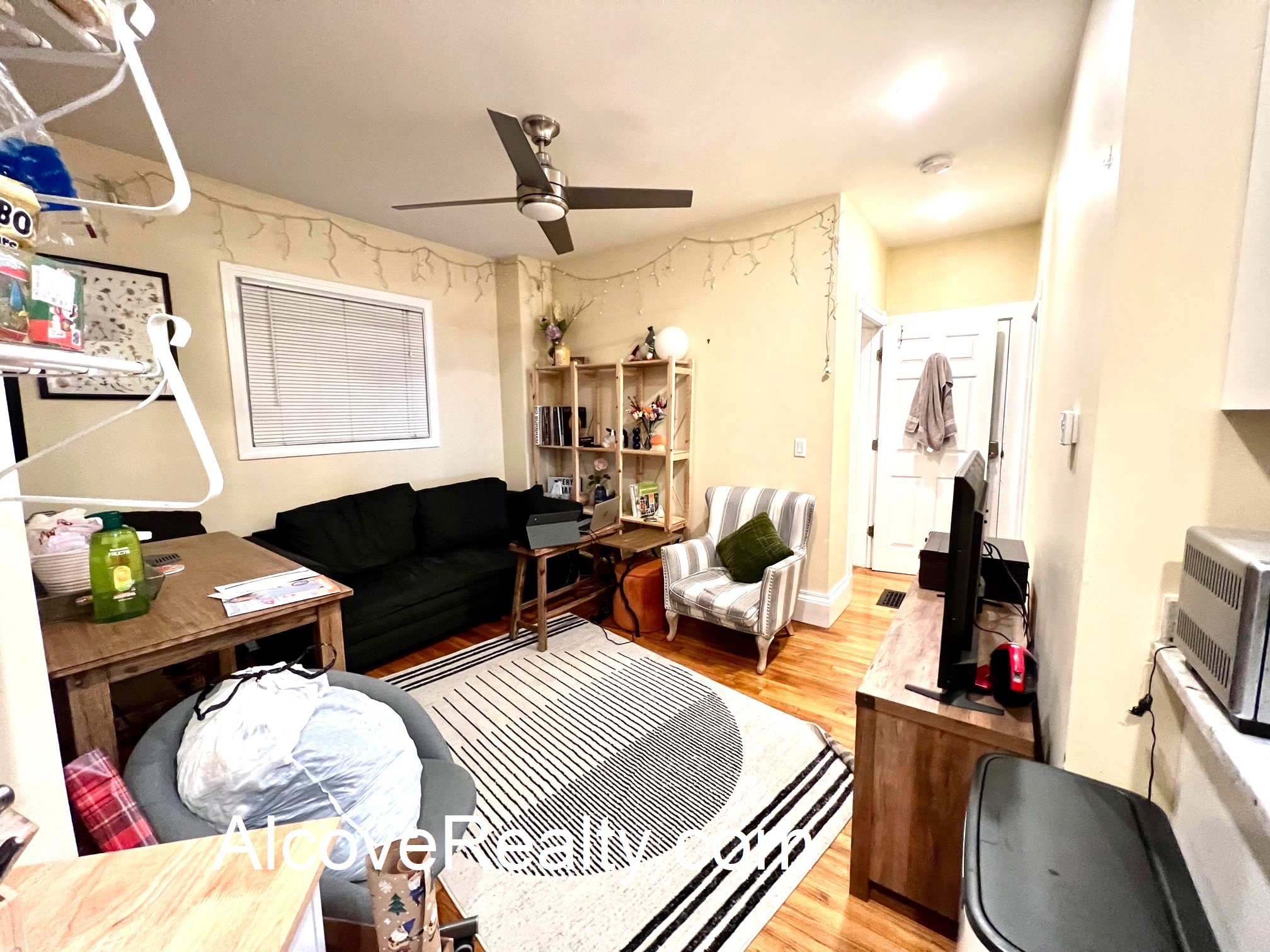 89 Morrison Ave, Davis Square