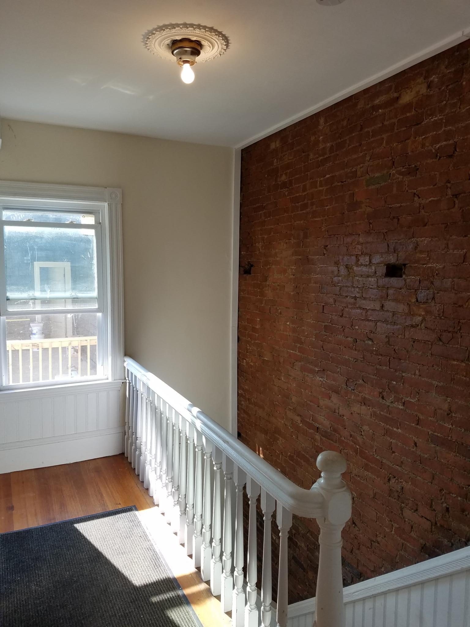 6 Hingham St, Cambridgeport