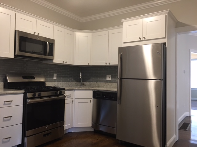 14 Townsend St, Roxbury