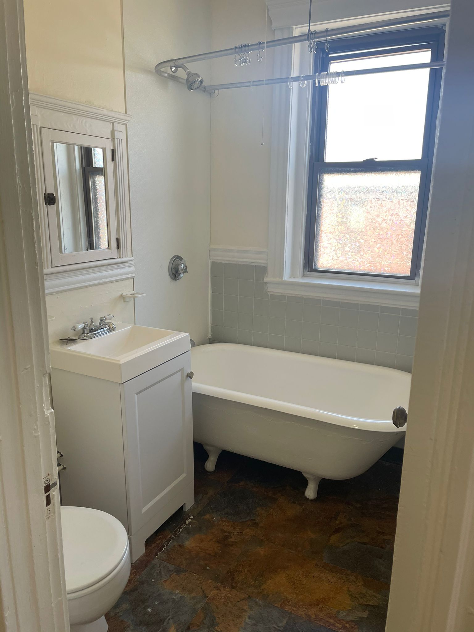 352 Riverway, Mission Hill