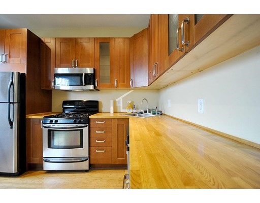 9 Cortes St, Back Bay