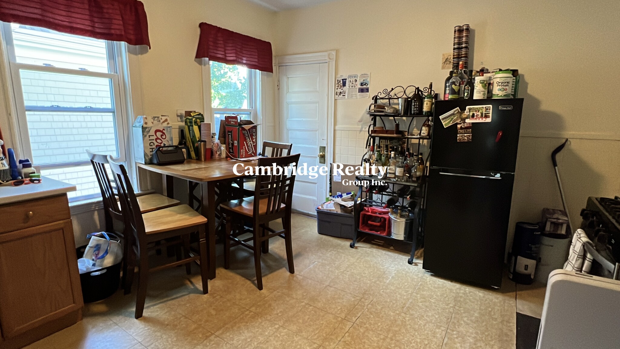 25 Spencer Ave, Magoun Square