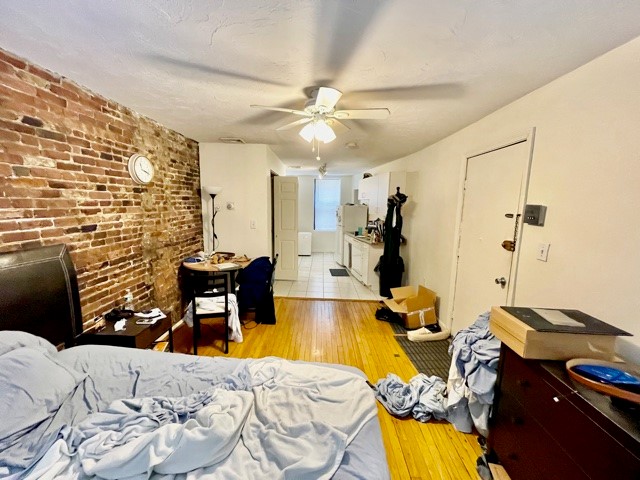 11 Charter St, North End