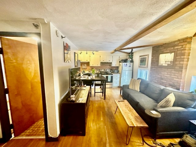 8 Harris St, North End