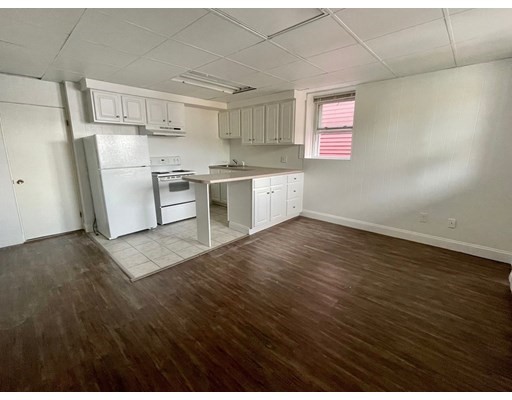 1020 Bennington St, East Boston