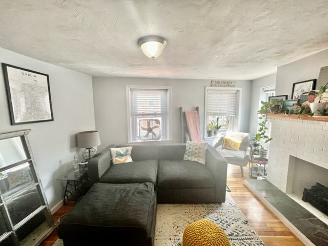 356 Hanover, North End