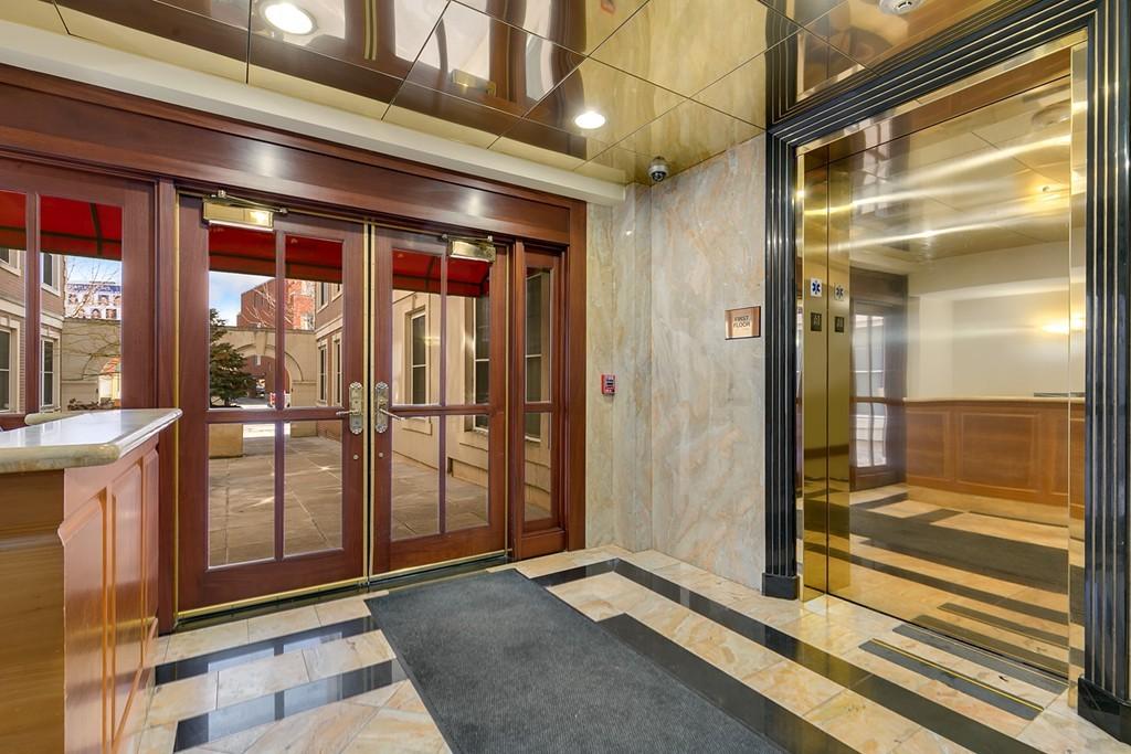 2440 Massachusetts Ave, Mid Cambridge