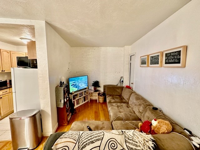 153 Salem St, North End