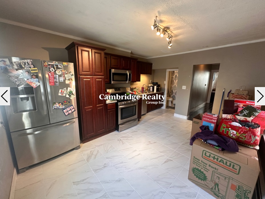 20 Linden St, Ward Two