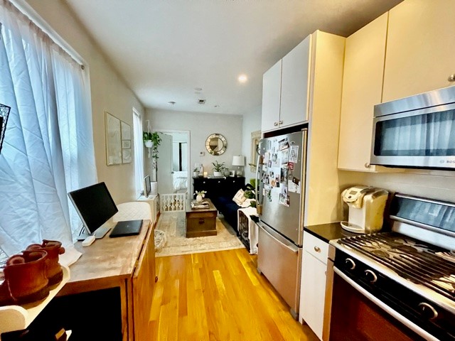 419 Hanover St, North End