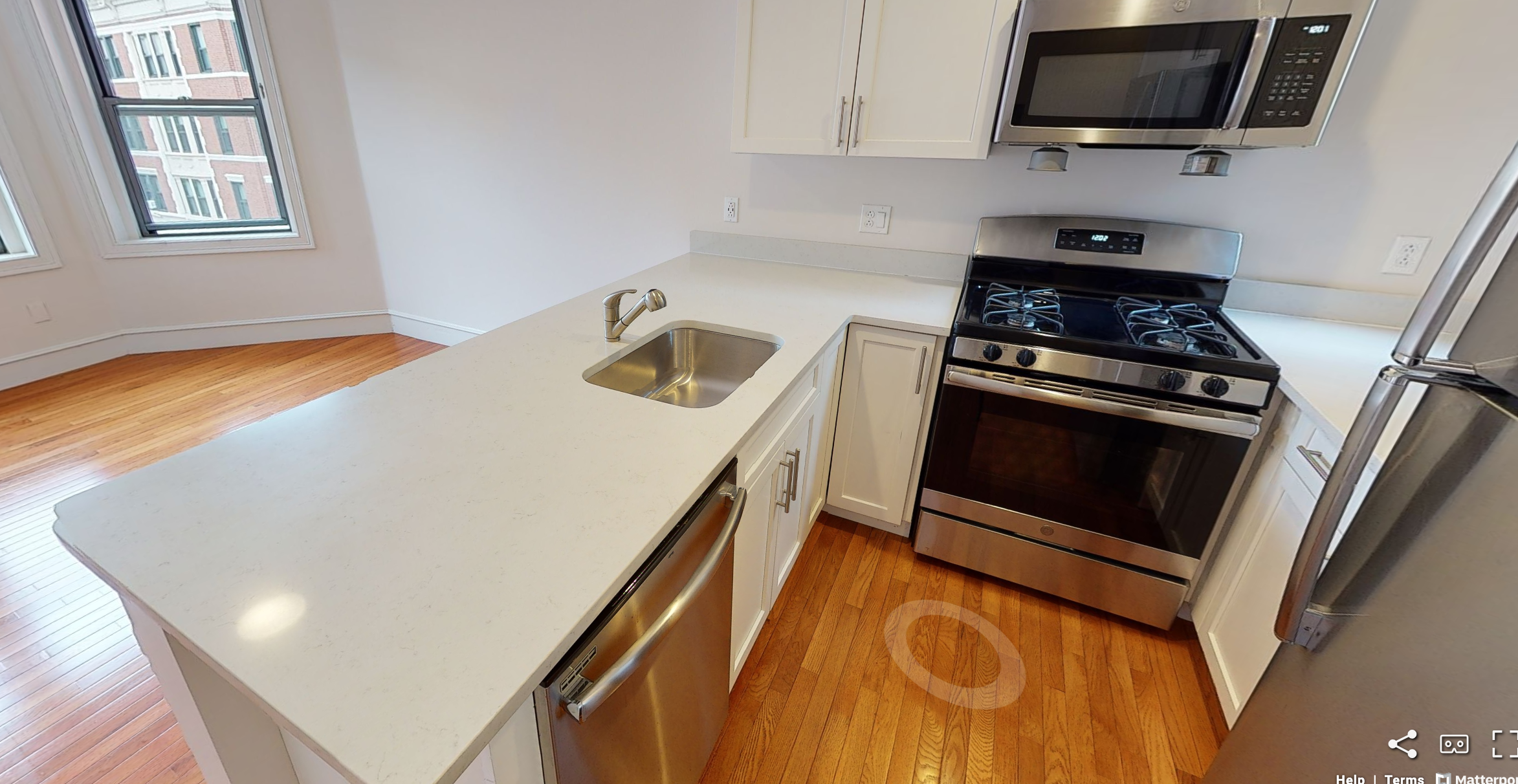 49 Burbank St, Fenway