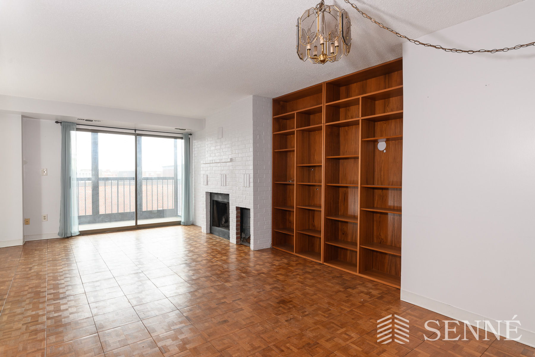 1580 Massachusetts Ave, Harvard Square