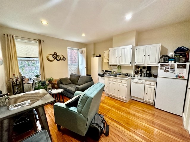 24 Hull St, North End