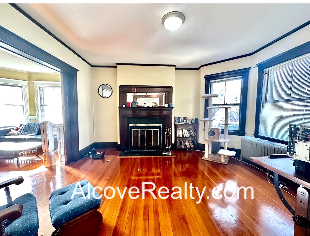 77 College Ave, Powder House Square