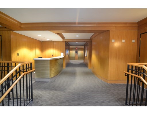 75 Peterborough St, Fenway