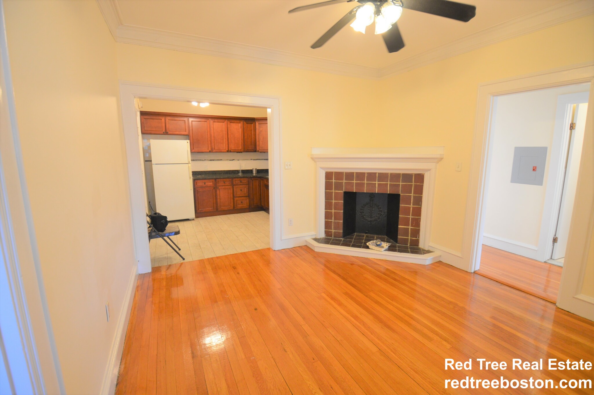 21 Park Vale Ave, Allston